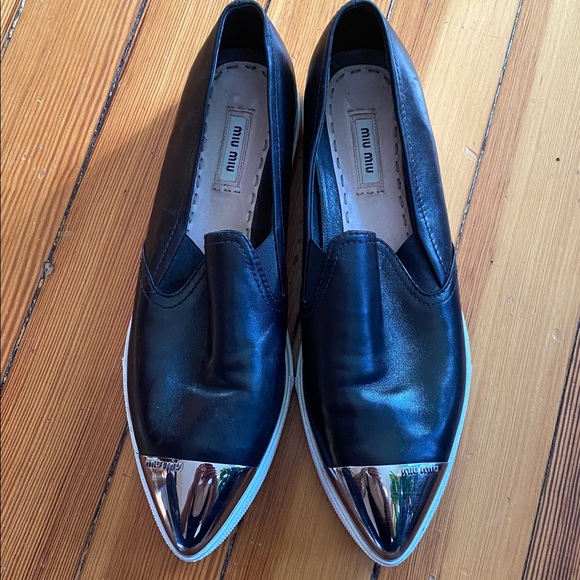 Miu Miu Black leather Flats with Silver Toe Cap pointy toe loafers 41 11 - Picture 2 of 10
